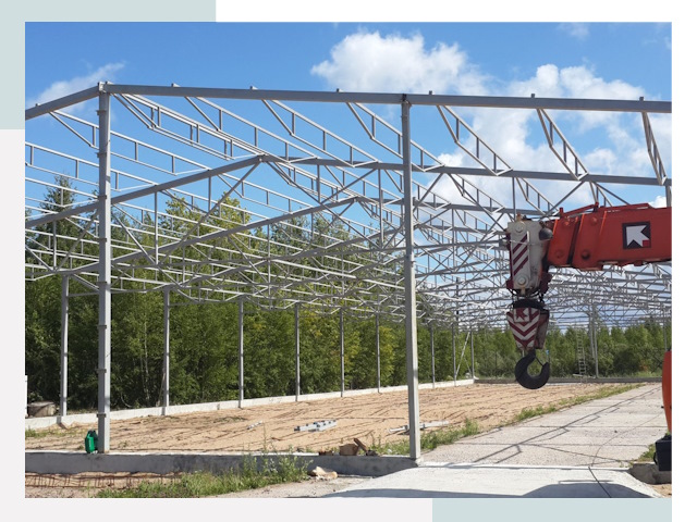 Строительство конюшен в Новодвинск от 614 руб. под ключ