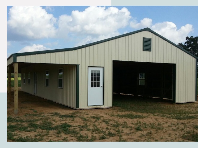 Строительство конюшен в Новодвинске